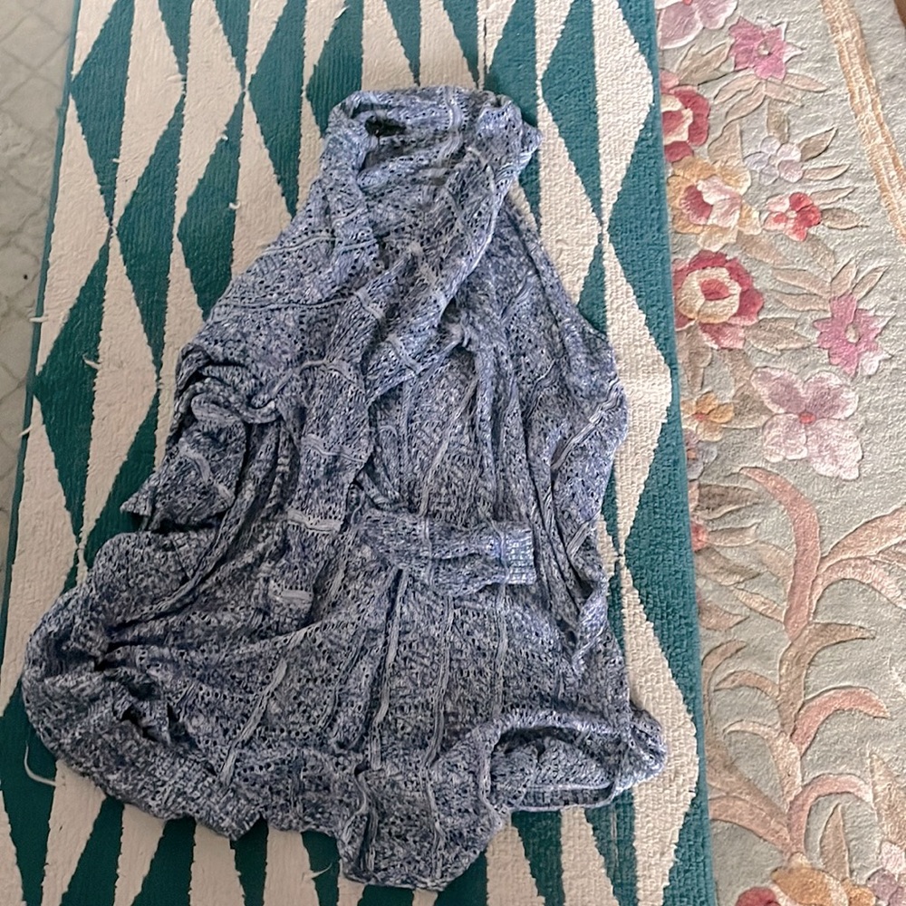 A gorgeous knitted open face cardigan mixed with blues and whites -newdirection